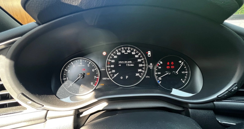 Mazda 3 cena 123300 przebieg: 6800, rok produkcji 2021 z Zdzieszowice małe 79